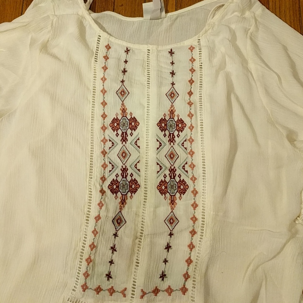 Never Worn Beautiful Summer Top